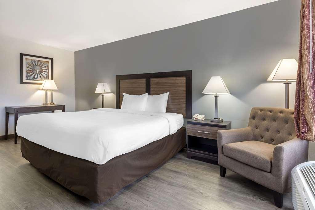 Suburban Studios Gainesville Chambre photo